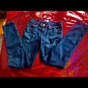 PAIGE SKYLINE SKINNY JEANS